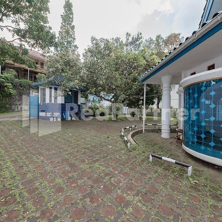 Biru Homestay Bandung Mitra Reddoorz Kültér fotó