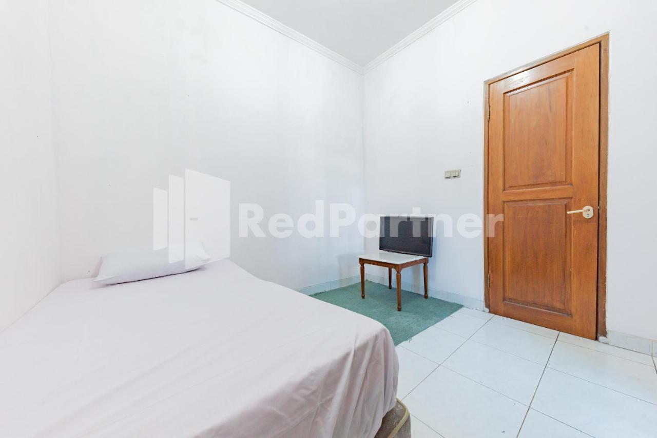 Biru Homestay Bandung Mitra Reddoorz Kültér fotó