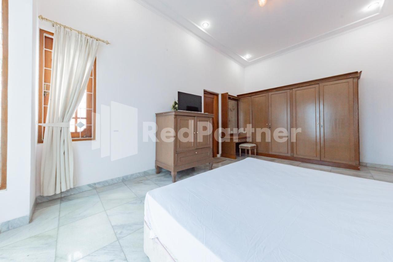 Biru Homestay Bandung Mitra Reddoorz Kültér fotó