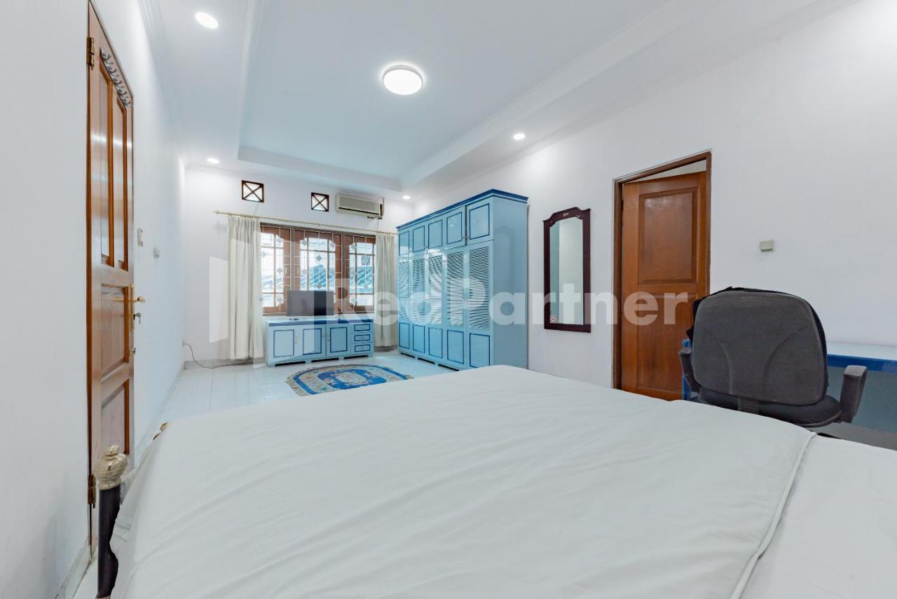 Biru Homestay Bandung Mitra Reddoorz Kültér fotó